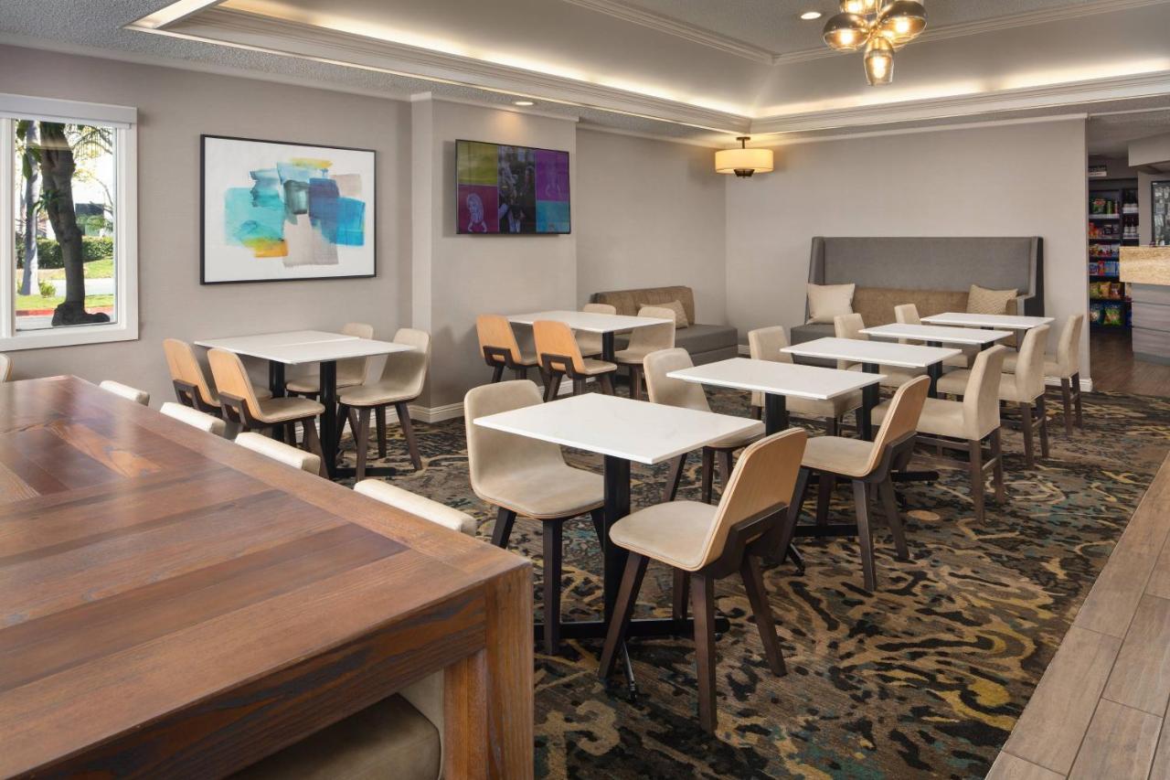 Residence Inn Irvine Spectrum Eksteriør billede