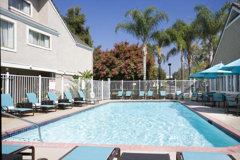 Residence Inn Irvine Spectrum Eksteriør billede