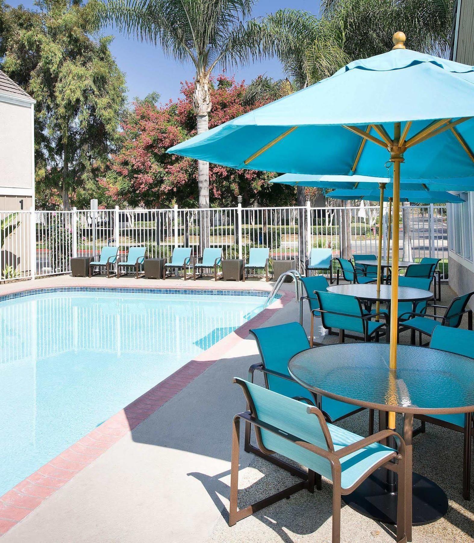 Residence Inn Irvine Spectrum Eksteriør billede