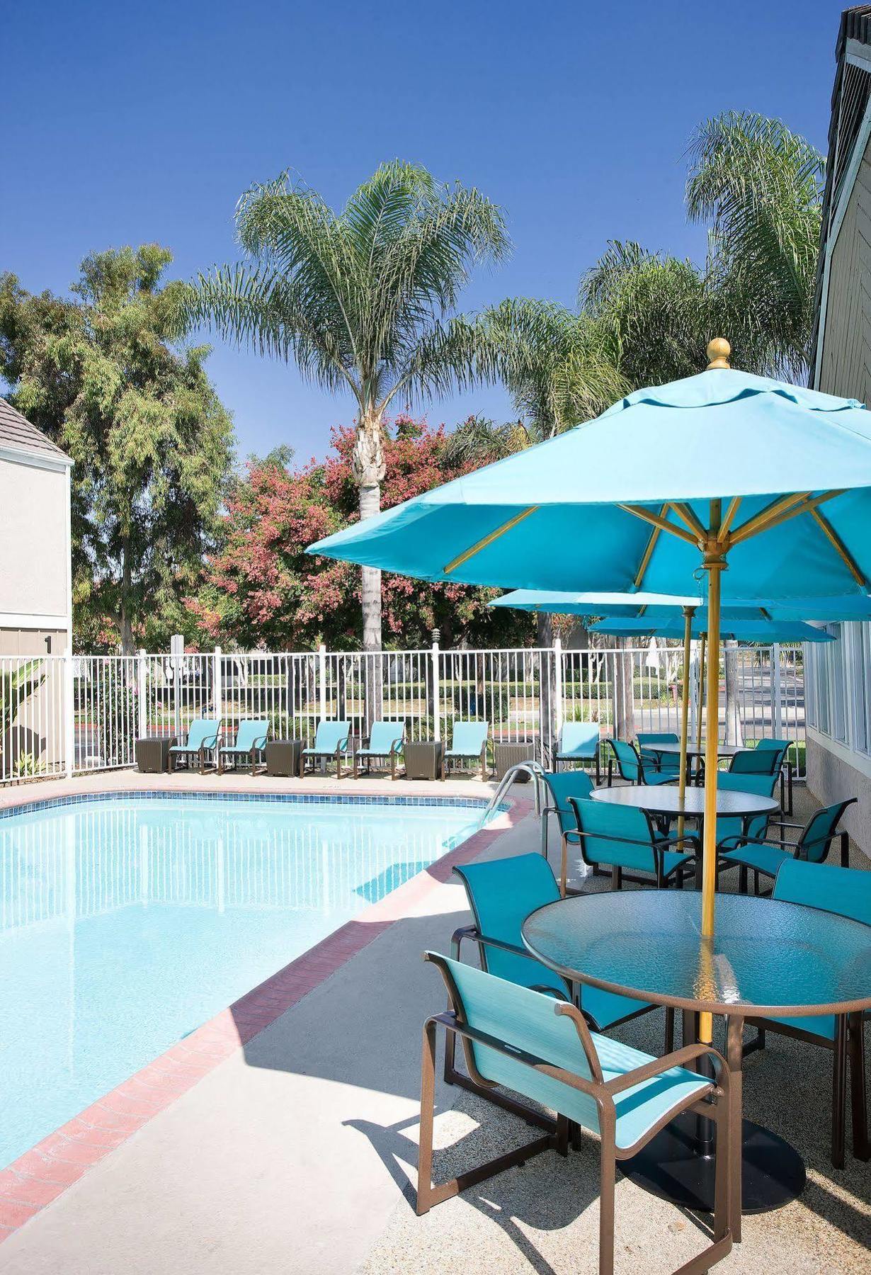 Residence Inn Irvine Spectrum Eksteriør billede